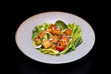 Салат с лососем терияки