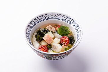 Дальневосточная уха из двух видов рыб