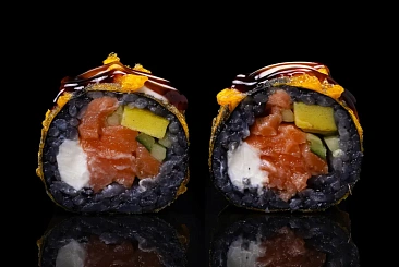 Темпура ролл с лососем терияки