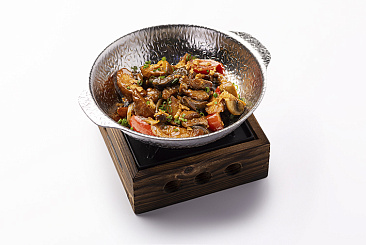 Свинина с грибами в соусе терияки